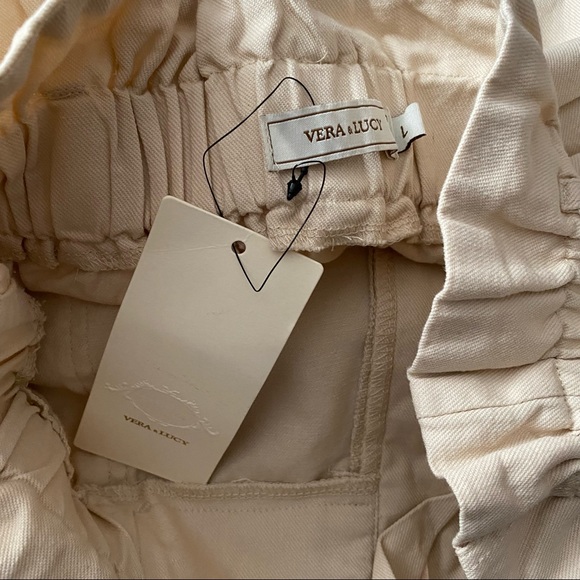 NWT Nasty Gal’s Vera Lucy Cream Khaki High Paper bag Waist Shorts - Picture 11 of 12